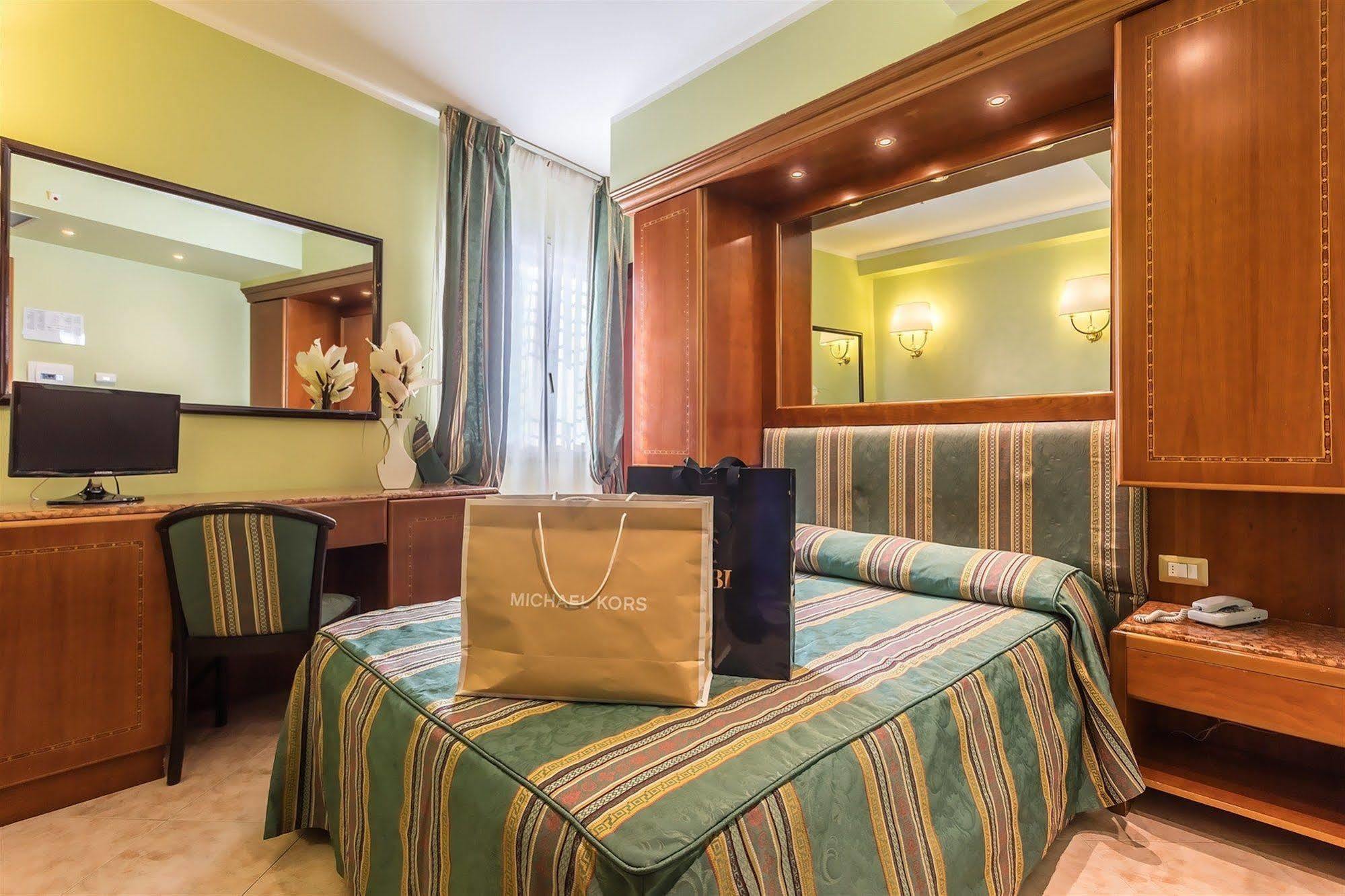 Hotel Raeli Siracusa Rom